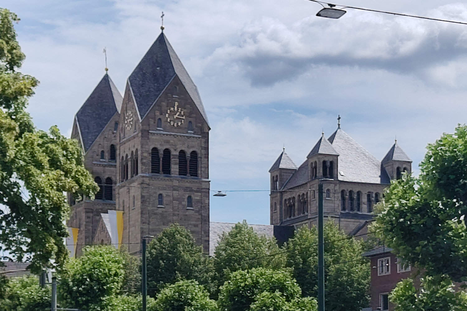 Kath. Kirche St. Antonius Düsseldorf-Oberkassel